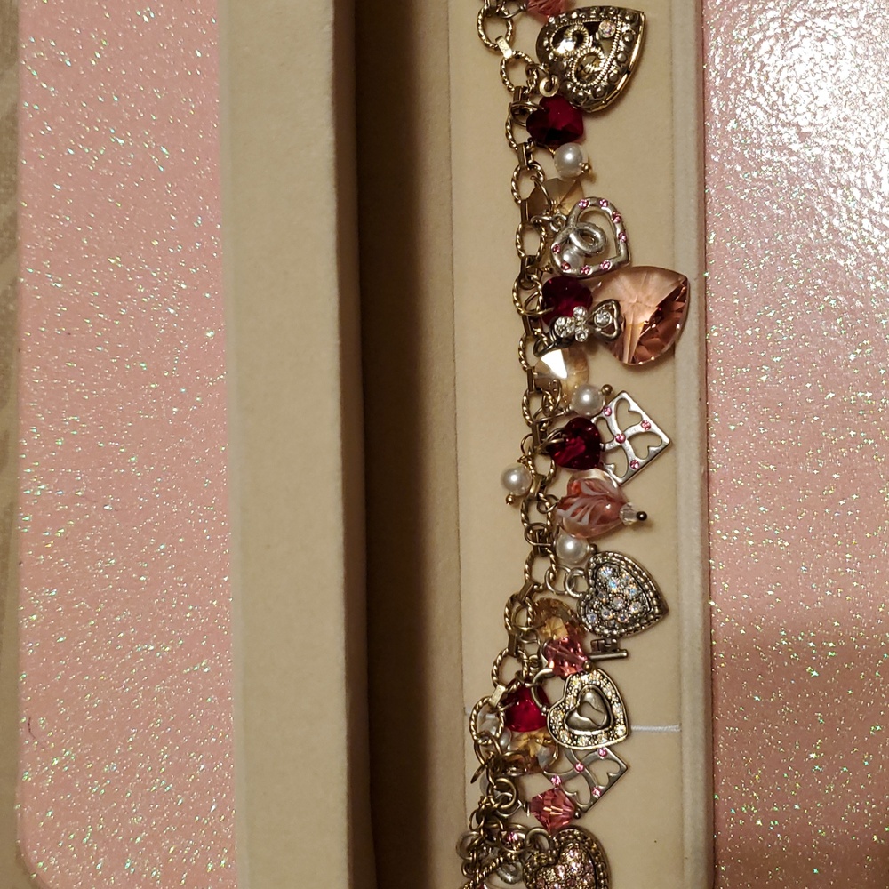 Charming Gold and Pink Heart Bracelet